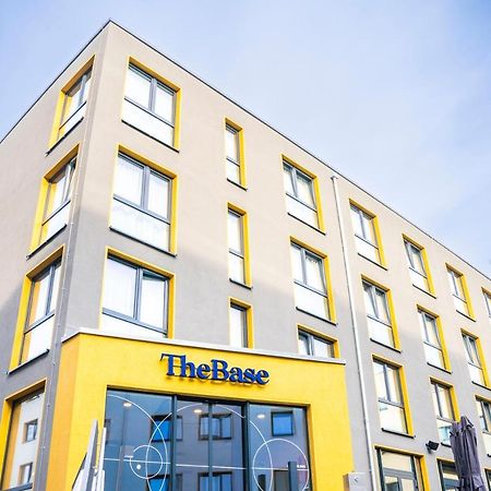 The Base Berlin One Otel Dış mekan fotoğraf